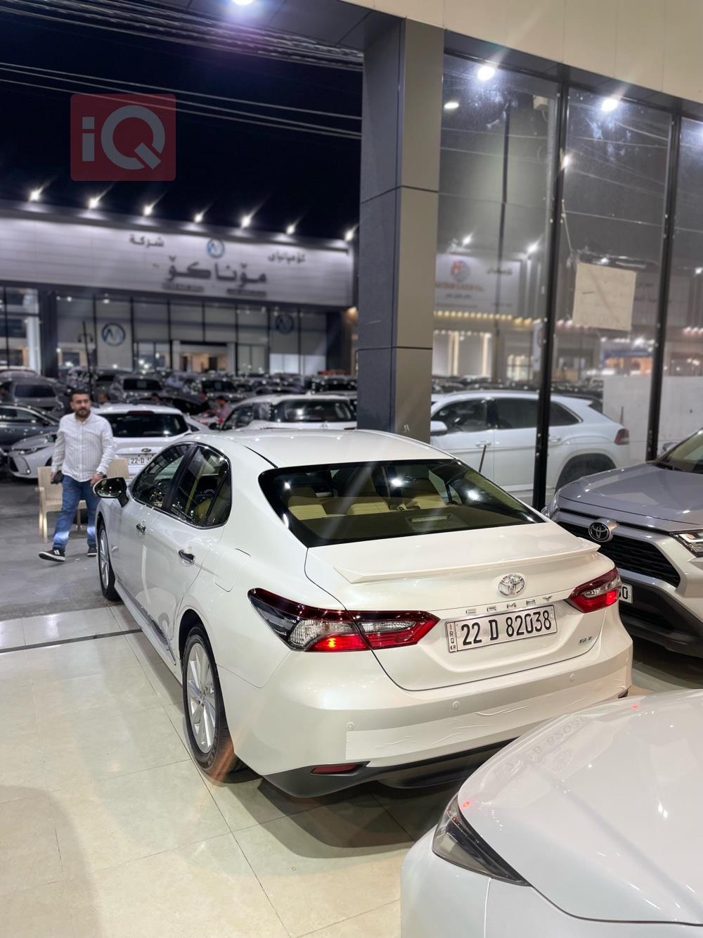 تۆیۆتا کامری